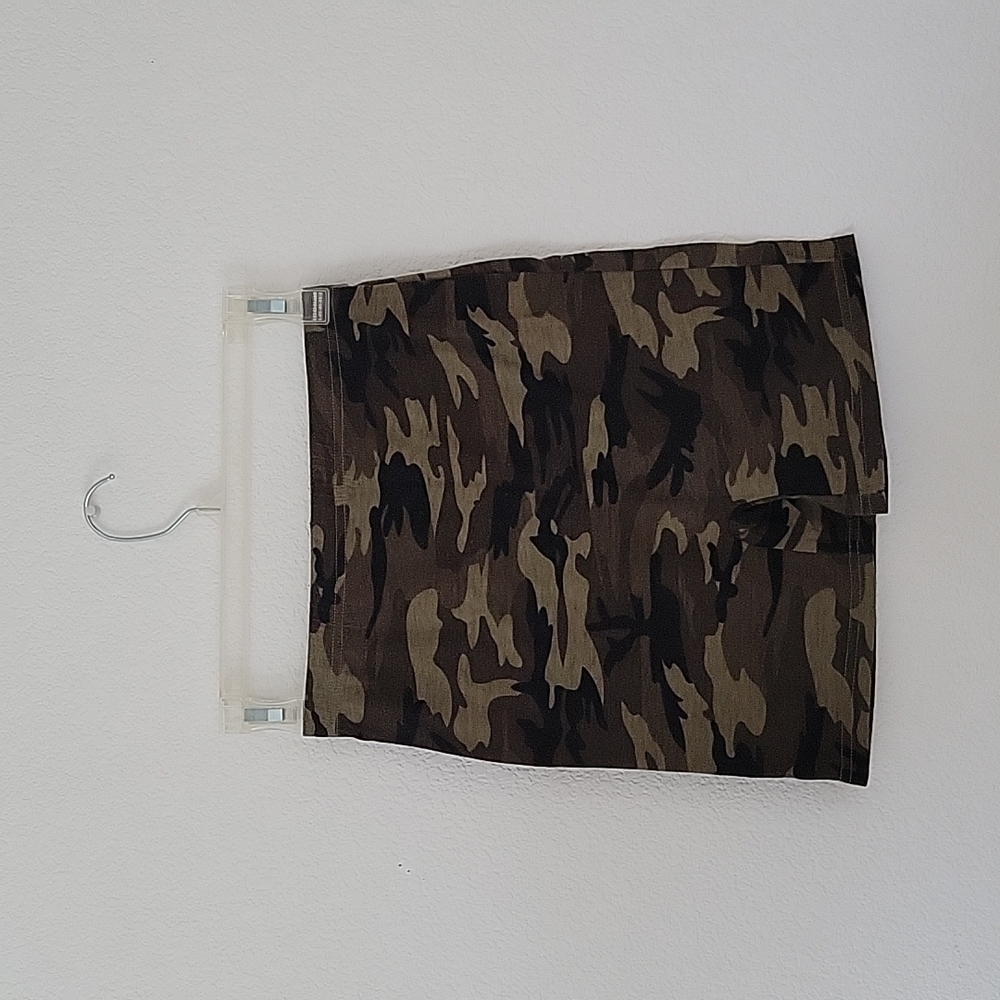 SHEIN Camo Tight Shorts